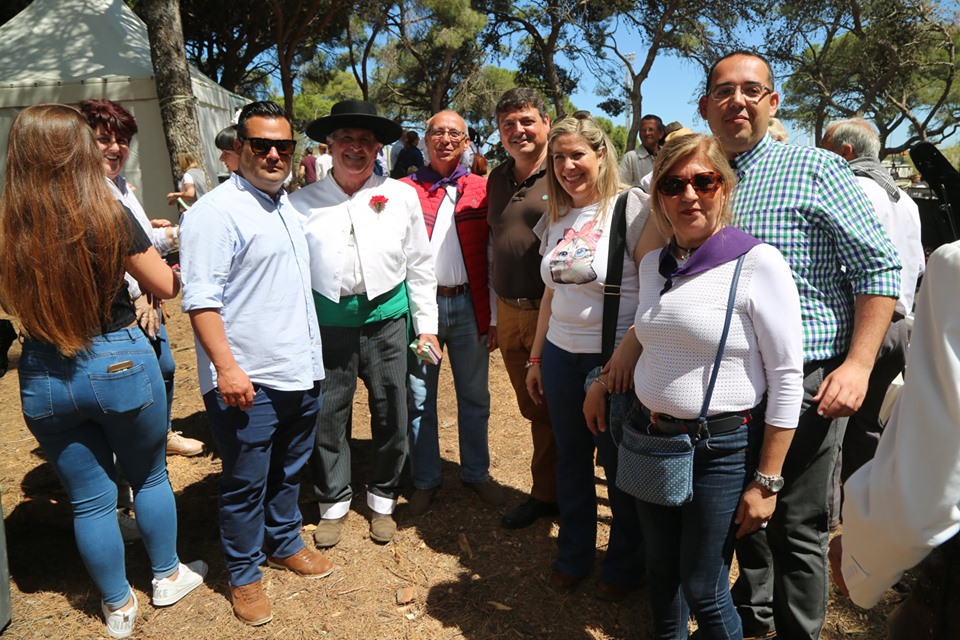 Rota celebró este domingo su Romería de San Isidro en los pinares 