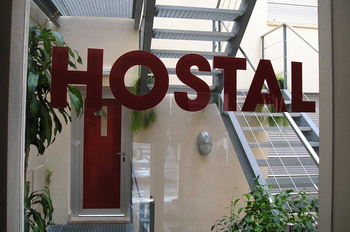 Puerta de acceso, Hostal El Torito (Rota)